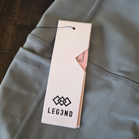 LEG3ND Women's Small High-Waist Pocket Leggings L40363ST/COBL - Light Sage Green - Picture 2 of 12